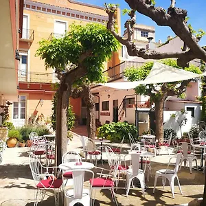 https://hostal-plaja.catalonia-hotels.com