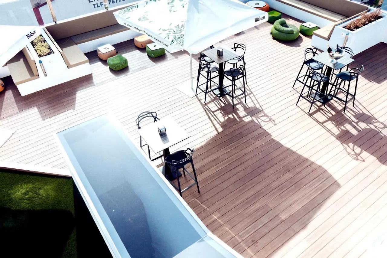 Daos Suites & Terrace מארבלה