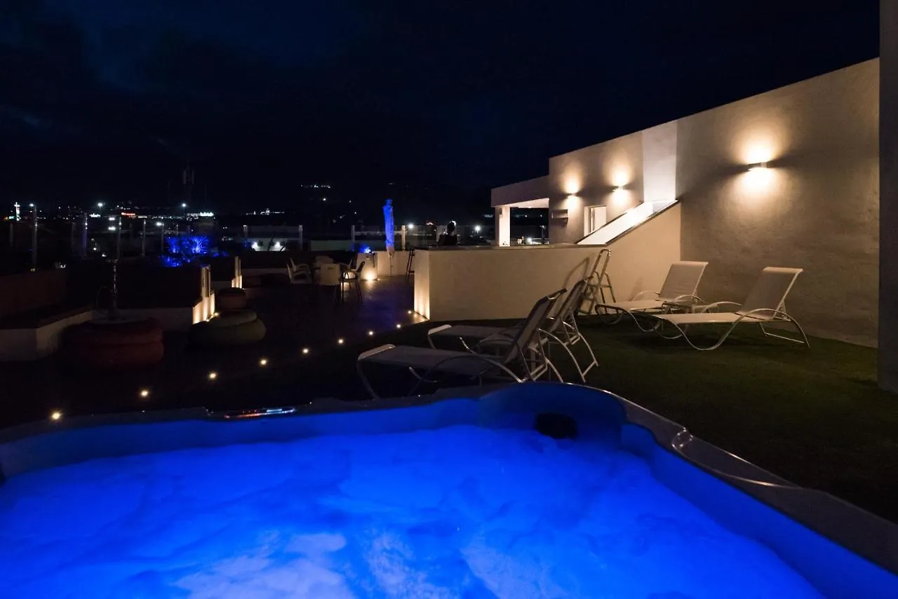 *** מלון Daos Suites & Terrace מארבלה ספרד