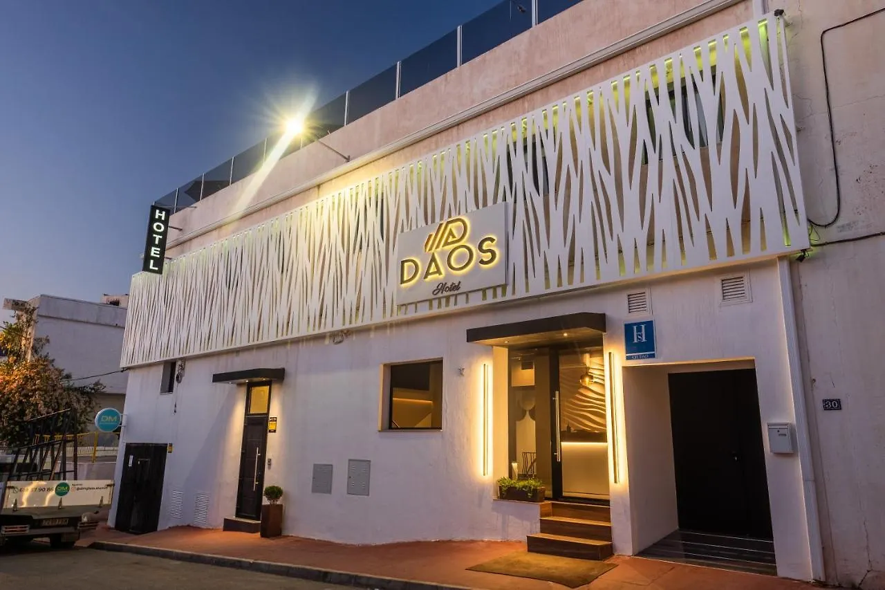 Daos Suites & Terrace מארבלה מלון