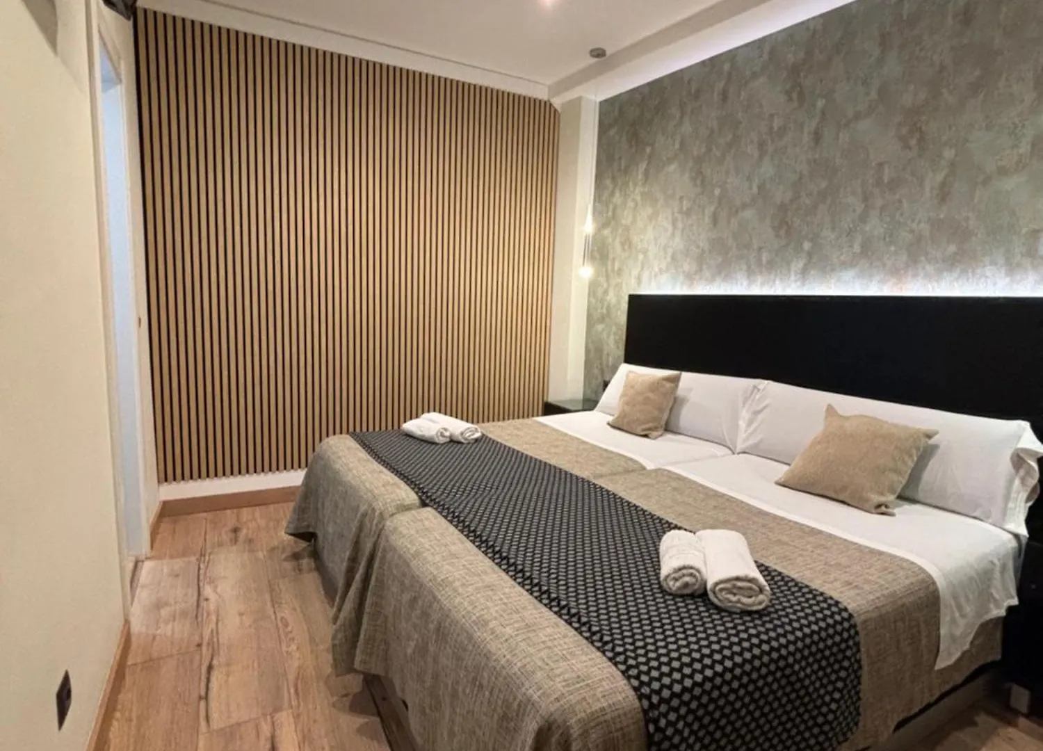 Daos Suites & Terrace מארבלה מלון