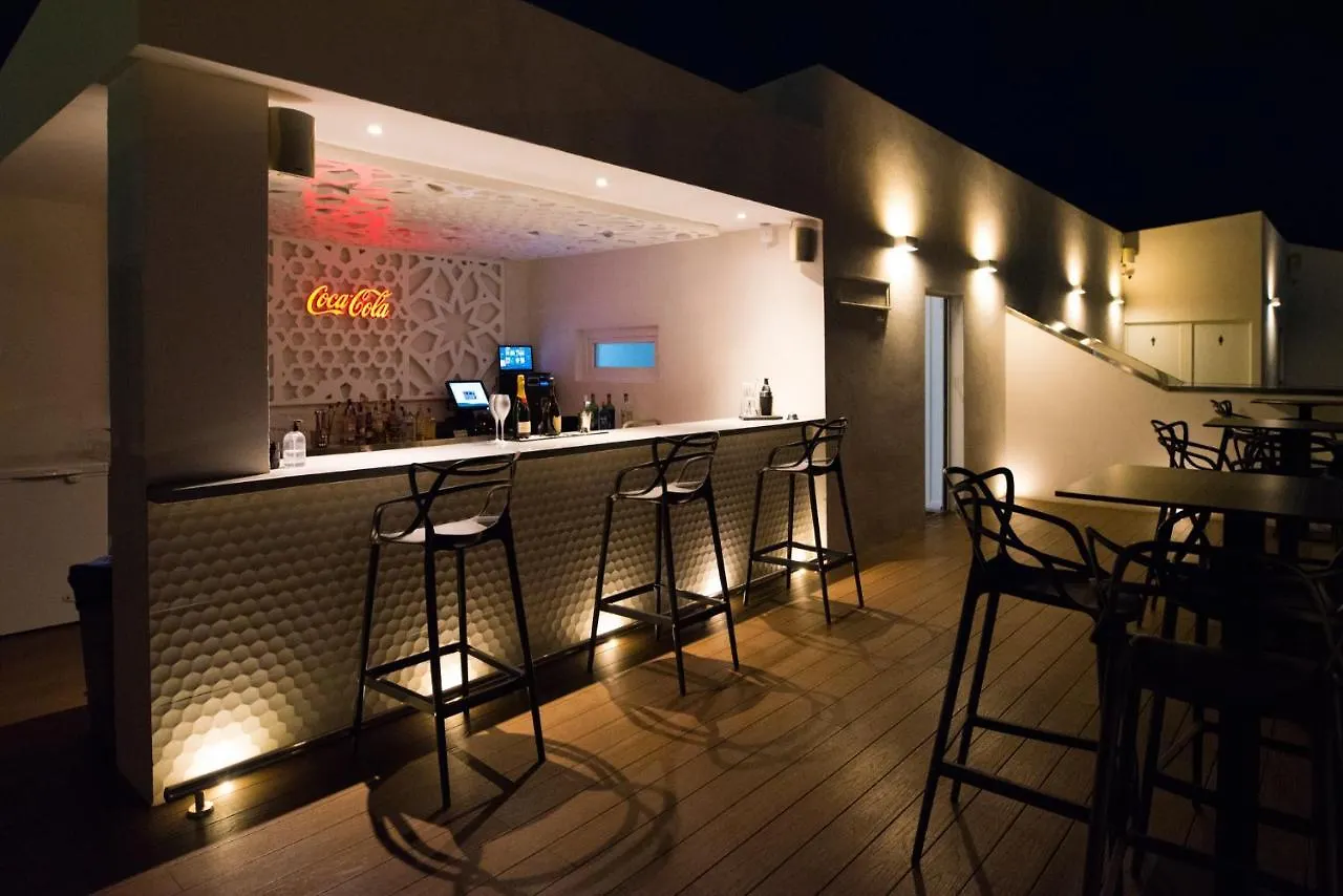 *** Hotel Daos Suites & Terrace Marbella Spain